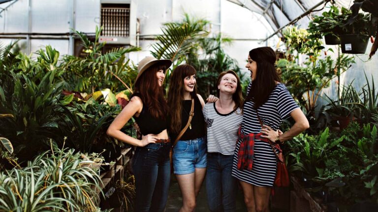 Feature | girls hanging outside | DIY Clothes For Women | 37 DIY Fashion Tops, Pants, And Skirts Tutorials