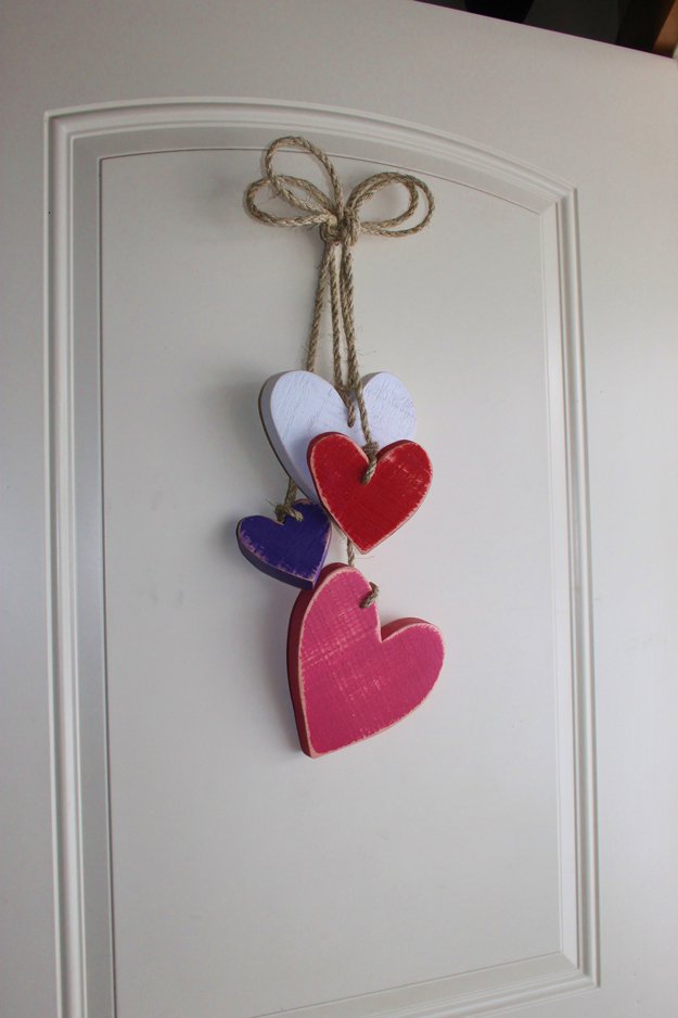 Hanging Hearts | DIY Valentines Day Crafts