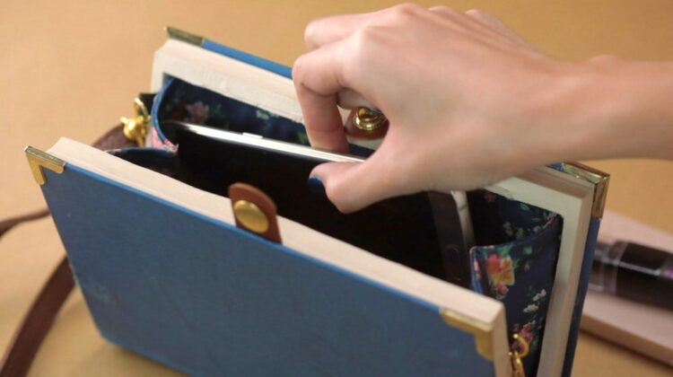 How To Make A DIY Book Clutch | DIY Projects