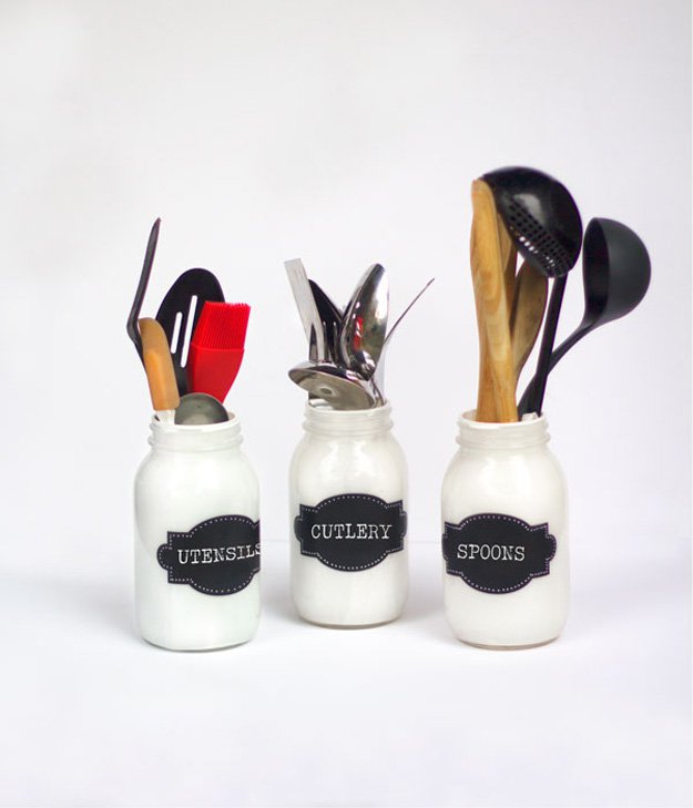 DIY Painted Mason Jar Utensil Holder Tutorial 