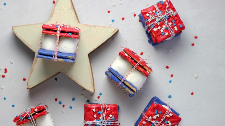 Patriotic Food | DIY Memorial Day Decorations You Can Make And Reuse On July 4th | memorial day decorations ideas | Featured
