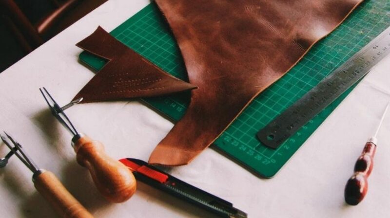 Leather Craft tools | Leather Craft Tools Every Beginner Should Have To Get Started | Featured