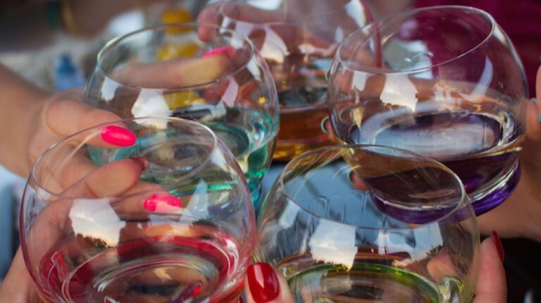 colored glasses | How To Paint A Marbled Wine Glass Using Nail Polish | featured
