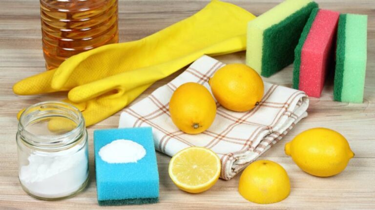 eco-friendly-natural-cleaners-home-cleaning | Natural Cleaning Products You Can Use To Deep Clean Your Home | Featured