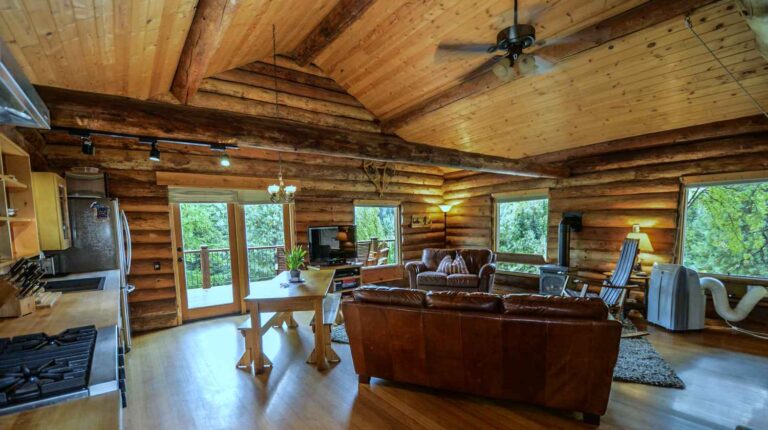 Feature | Cool Man Cave Ideas To Try This Week | DIY Projects | man cave ideas