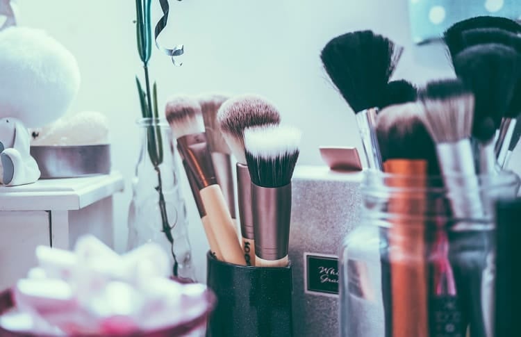 diy makeup brush cleaner