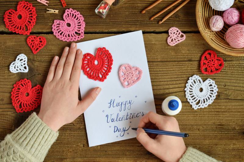 making-handmade-valentine-greeting-card-crochet | funny valentine sayings