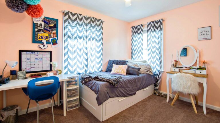 Feature | Photo of a bedroom | Spring Cleaning Tips For Your Bedroom