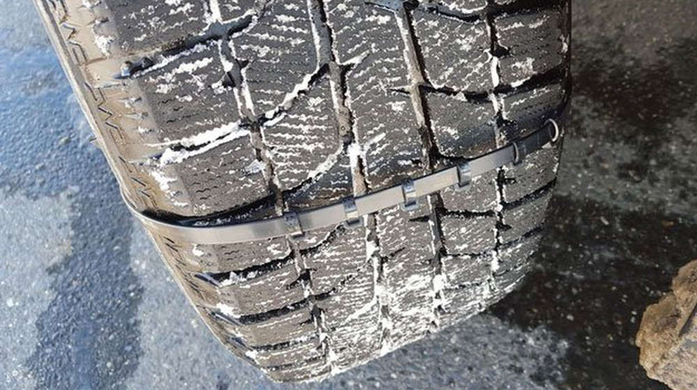 Snowcover | Snow Chains Made From Zip Ties | how to put on snow chains | Featured