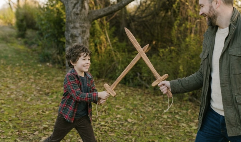 How to Build a Wooden Sword Toy for Kids︱Woodworking Projects